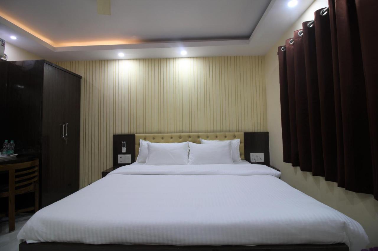 Hotel Jyoti International Asansol Bagian luar foto