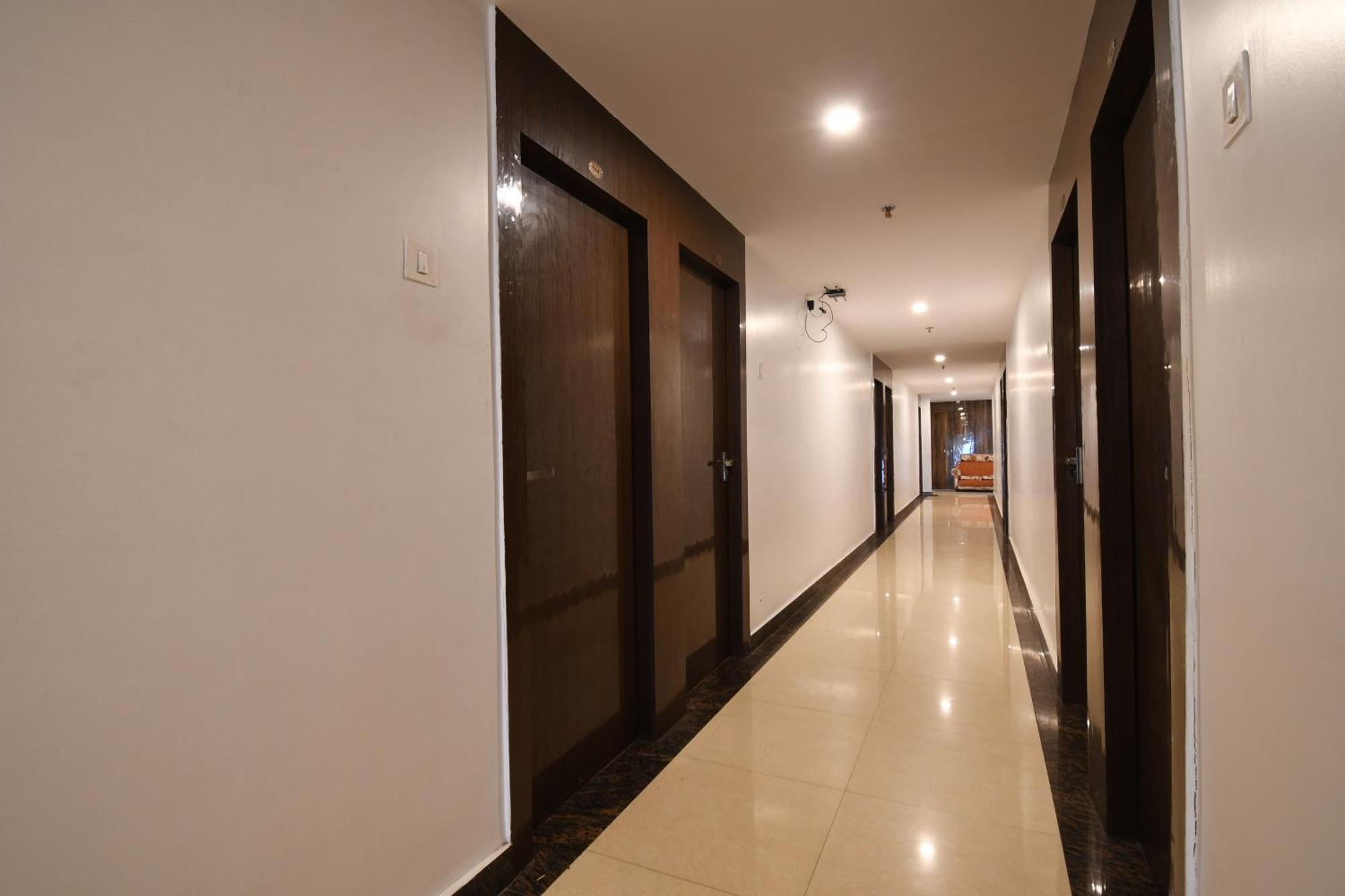 Hotel Jyoti International Asansol Bagian luar foto