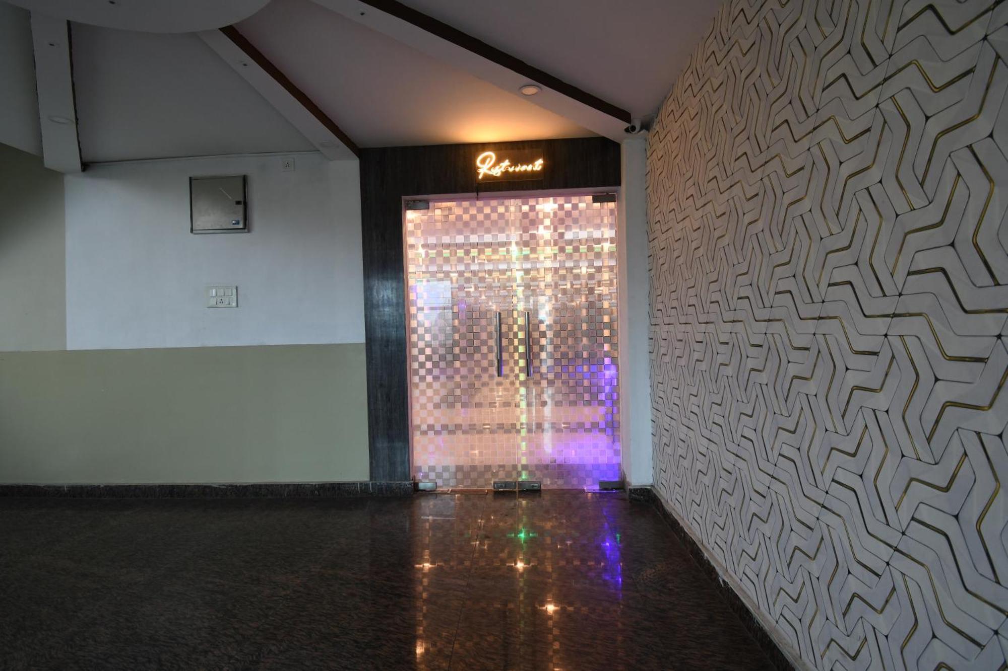 Hotel Jyoti International Asansol Bagian luar foto