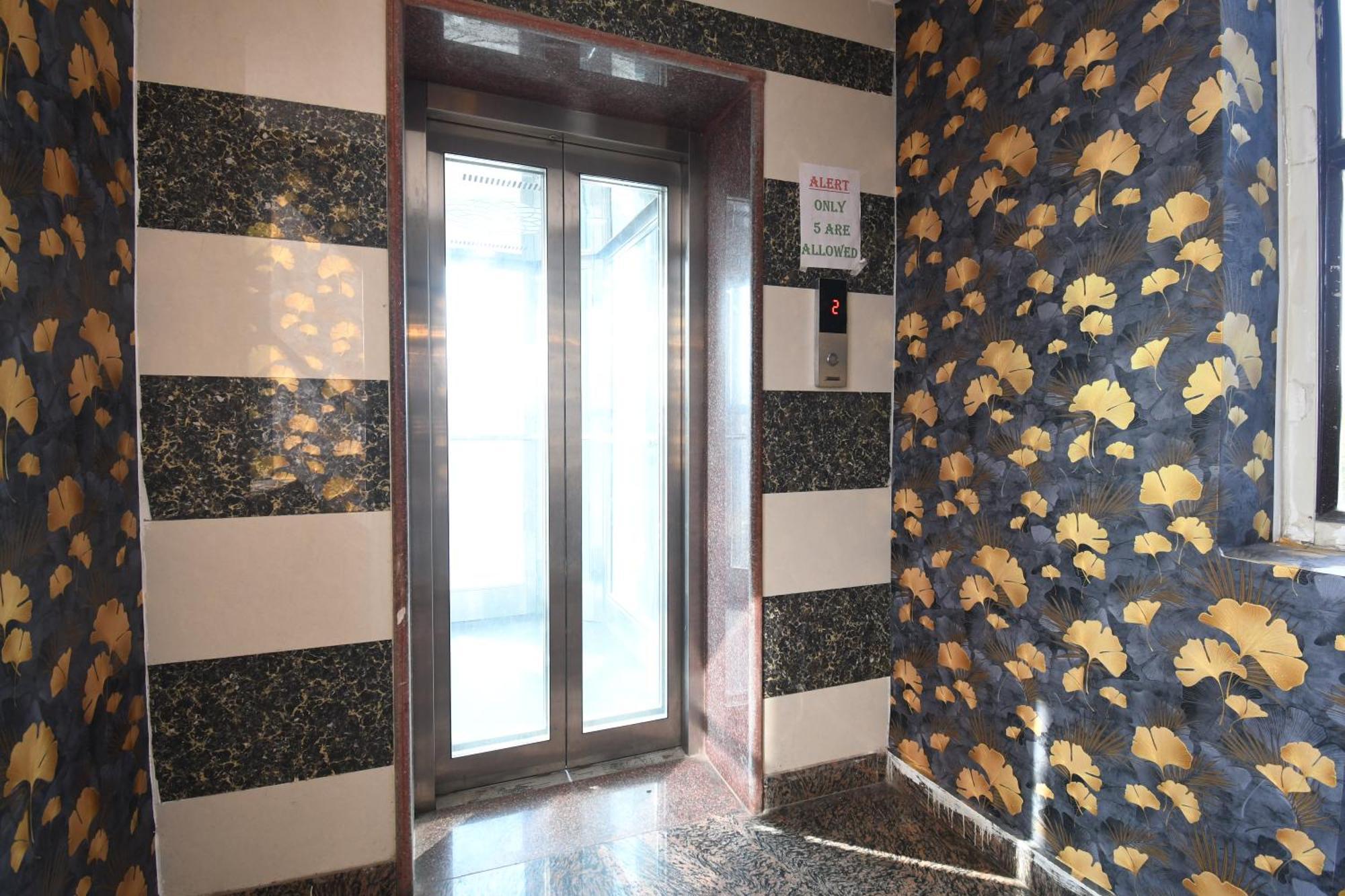 Hotel Jyoti International Asansol Bagian luar foto