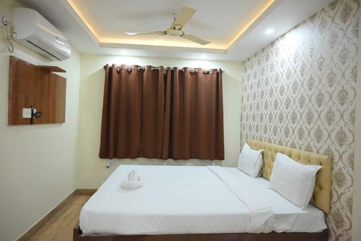 Hotel Jyoti International Asansol Bagian luar foto