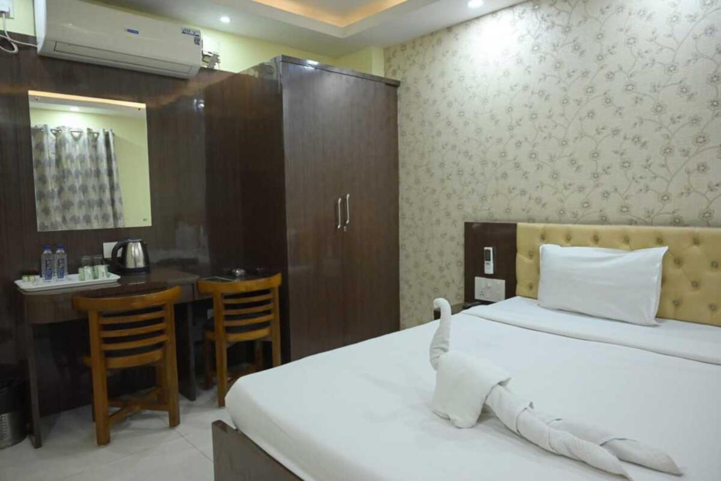 Hotel Jyoti International Asansol Bagian luar foto