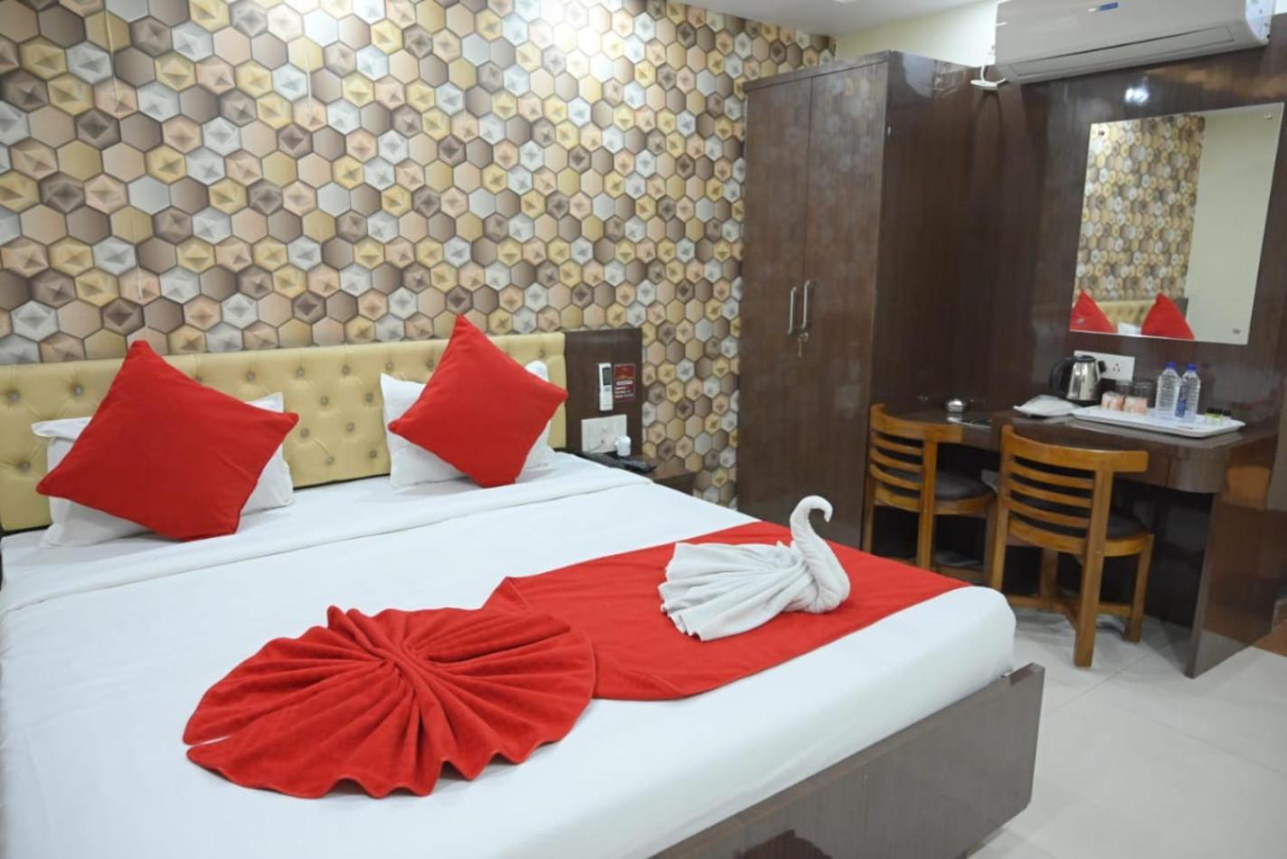 Hotel Jyoti International Asansol Bagian luar foto