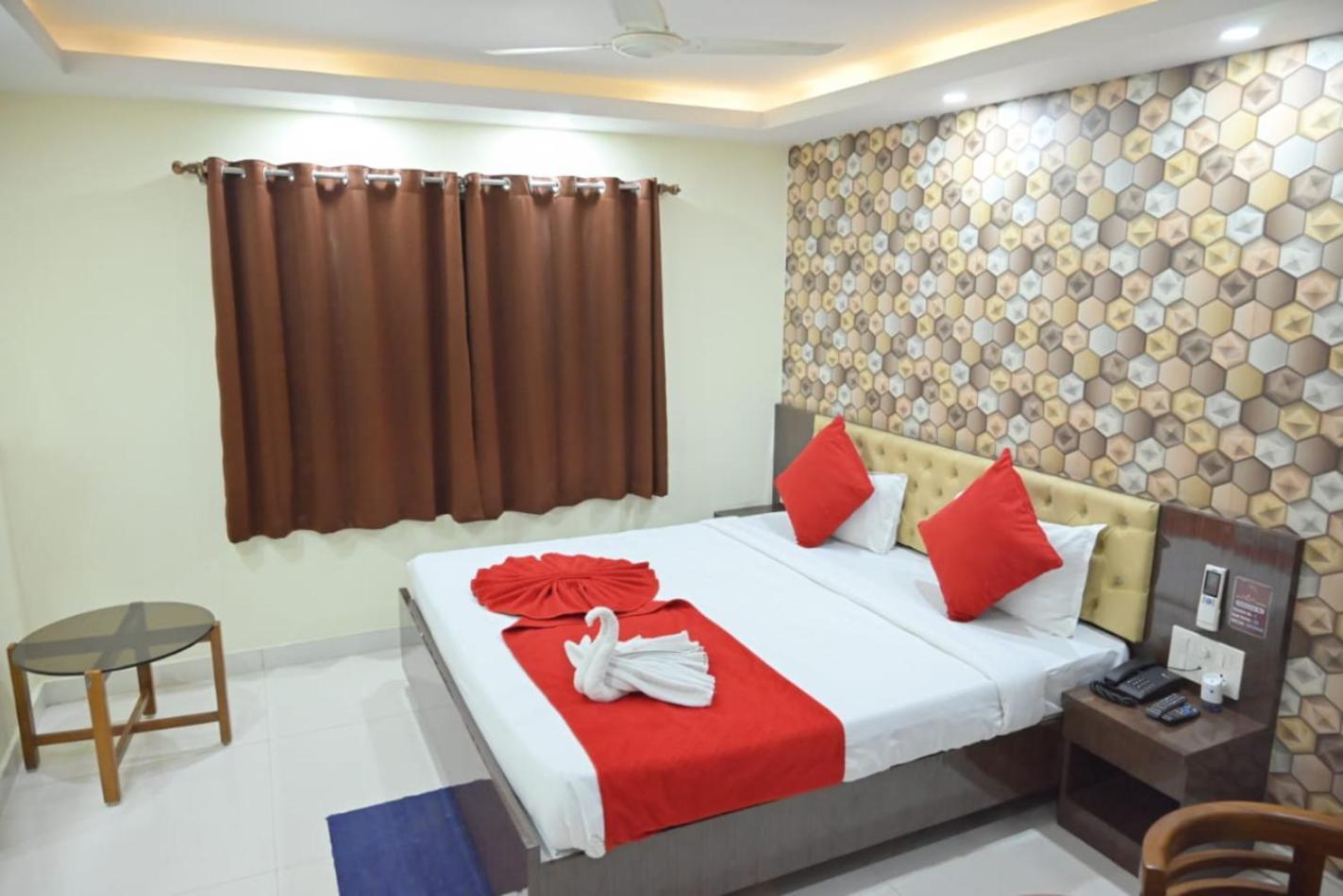 Hotel Jyoti International Asansol Bagian luar foto