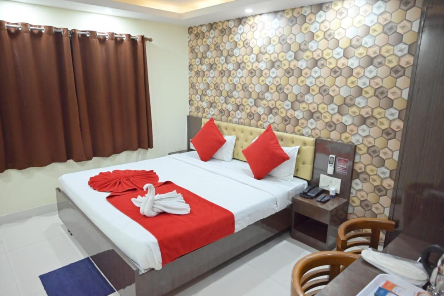 Hotel Jyoti International Asansol Bagian luar foto