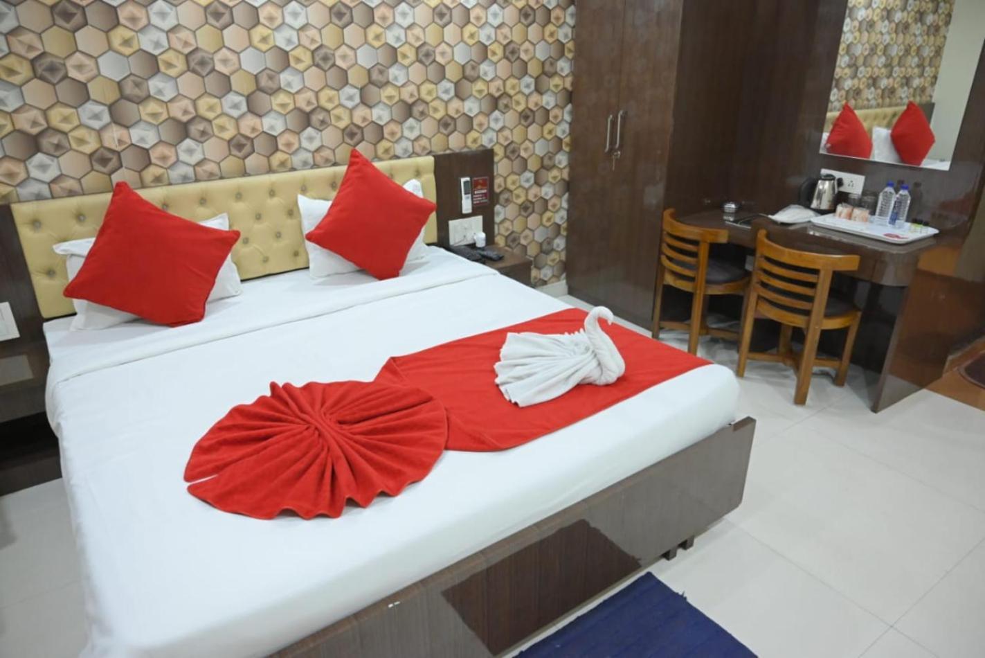 Hotel Jyoti International Asansol Bagian luar foto