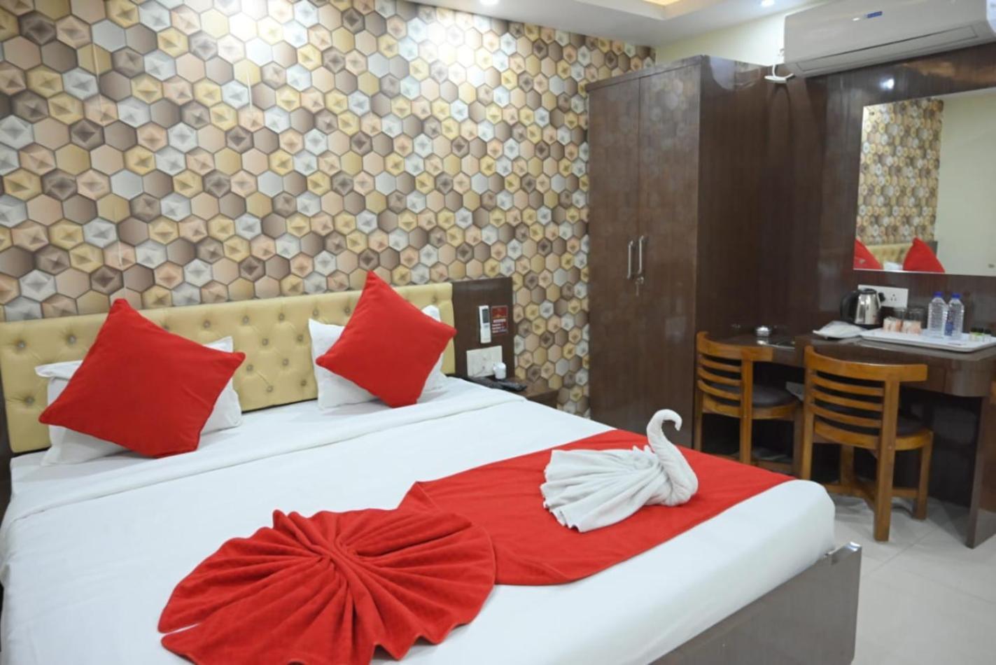 Hotel Jyoti International Asansol Bagian luar foto